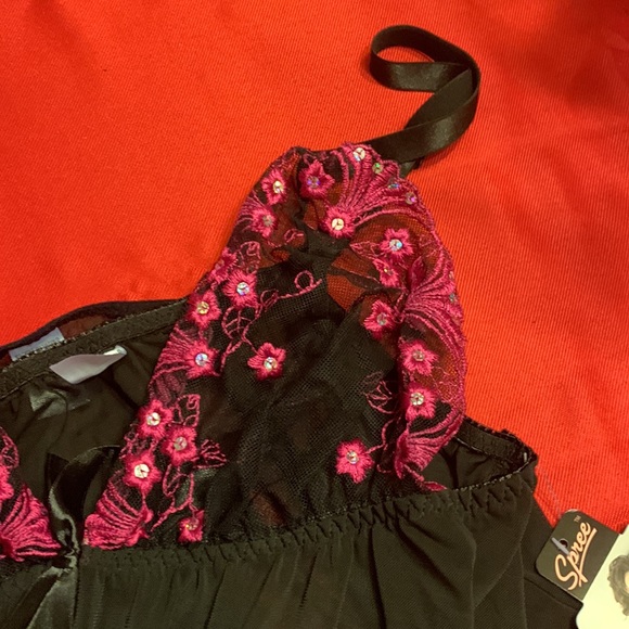 Spree Lingerie and Panties - Picture 5 of 10